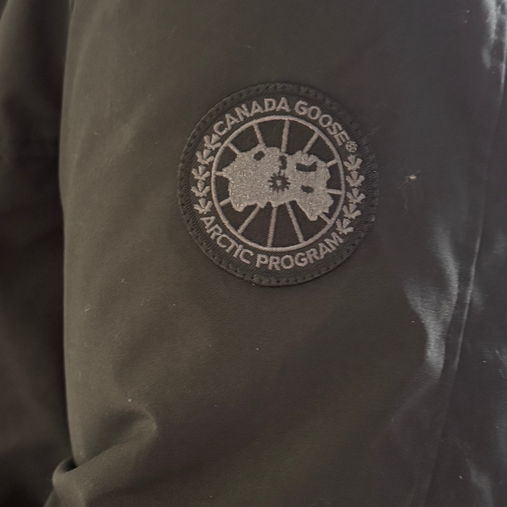 Men’s 2xl Canada goose